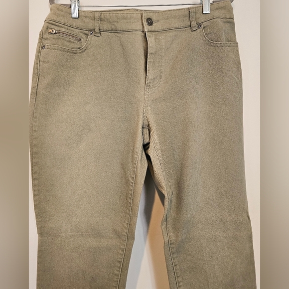 Chico's Platinum Denim Olive Green Size 2.5 (14) Ultimate Fit Ankle - Picture 2 of 9